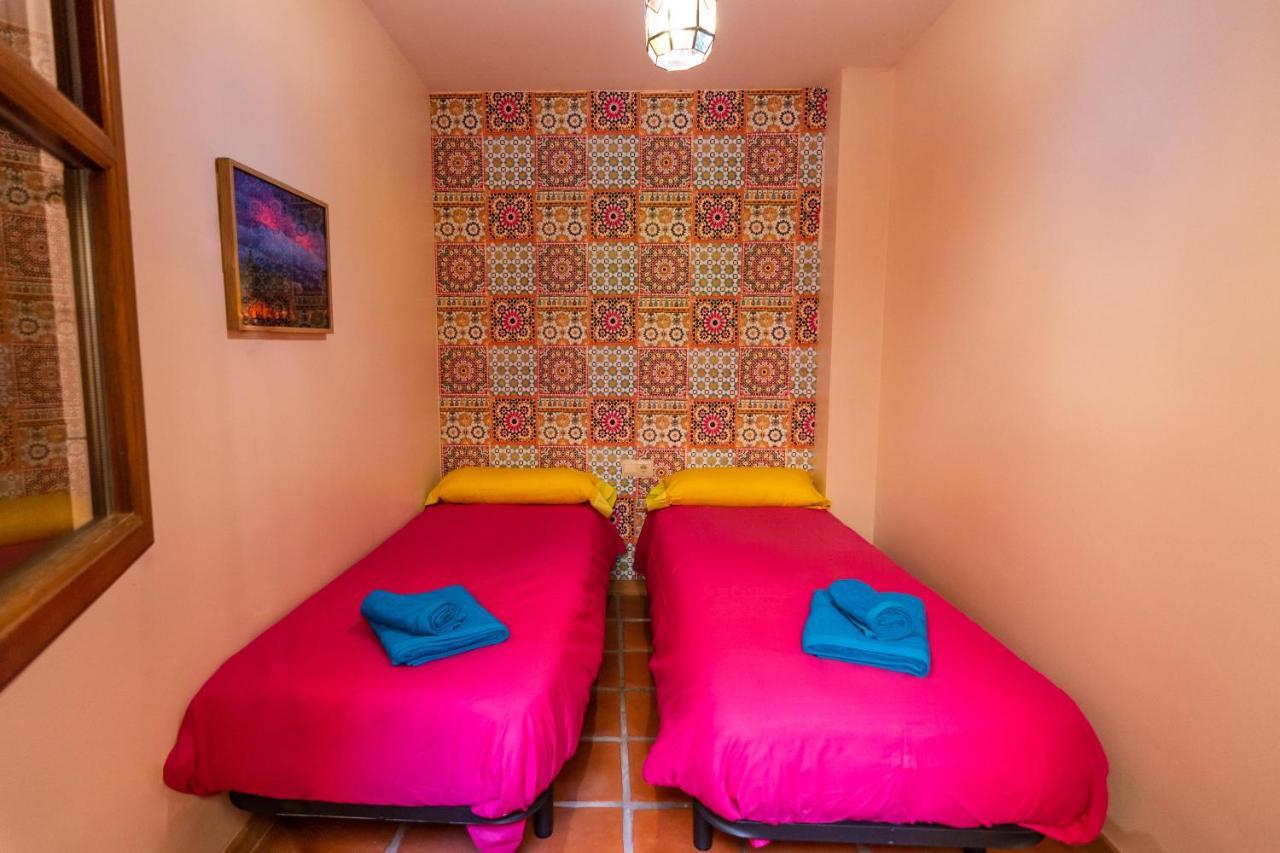 Tuguest Aljibe Del Rey Apartment - Free Parking Granada Ngoại thất bức ảnh